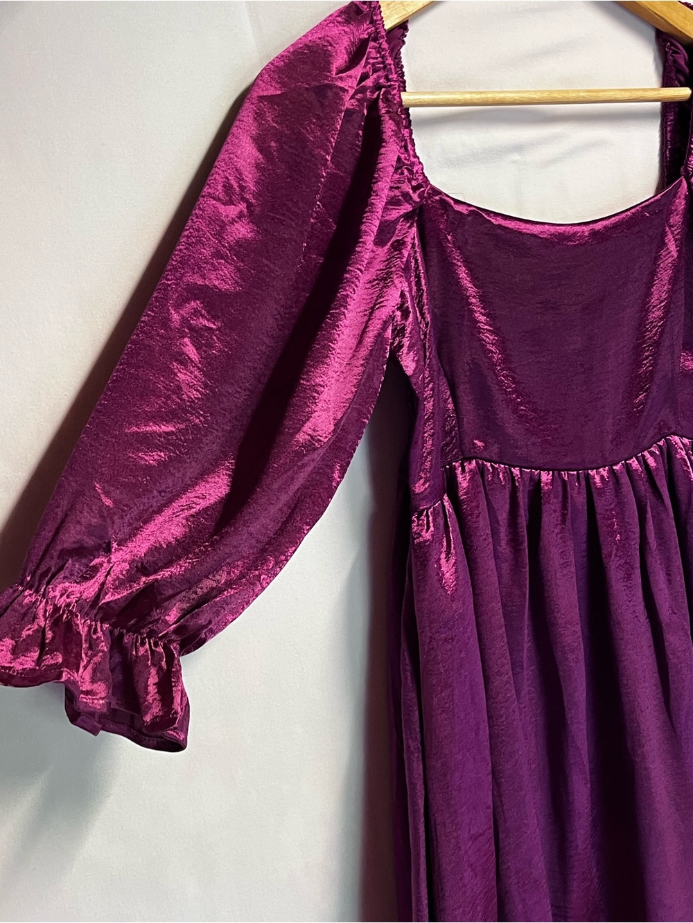 Entro Magenta Metallic Babydoll Mini Dress Size Medium‎ Puff Sleeve Party Glam - Picture 3 of 10
